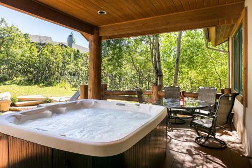 Park City Homes By White Pines Solamere