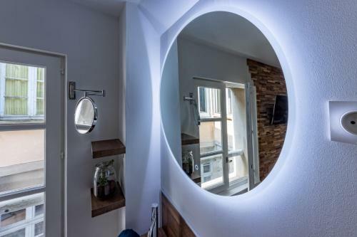 Apartamento Chez Ingres - Le Nid - Joyau Cach� En Centre Ville