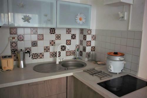 Apartamento T2 Centre Montpellier - R�sidence Avec Piscine