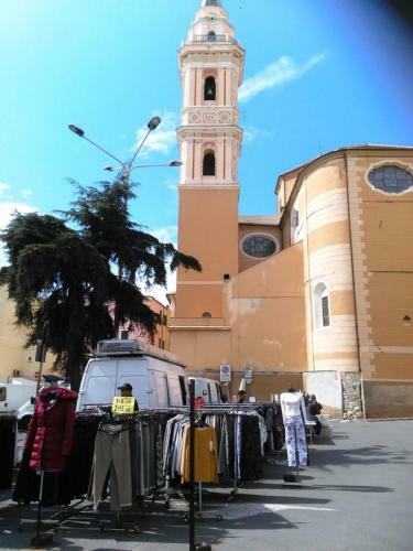 Lovely Renovated Apartment Near Dolcedo