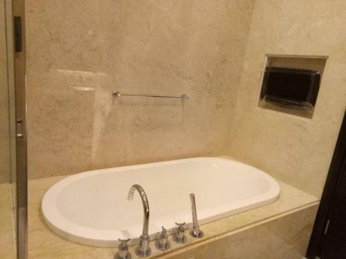 Apartamento Straits Quay Marina Suites By Aurorahomes 3a