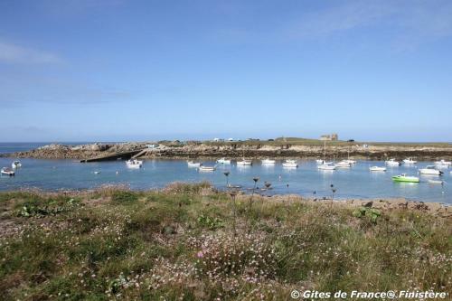 G�te L ' Escale 300 M � Pied Des Plages