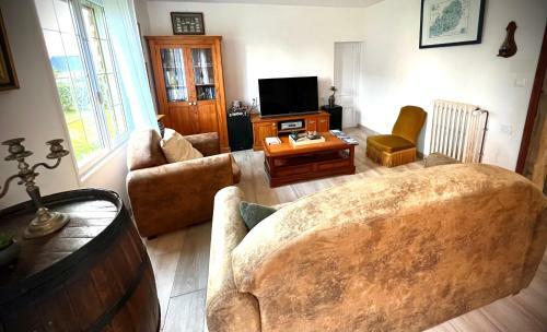 Charmante Maison De 115m2 � 7 Minute De La Plage