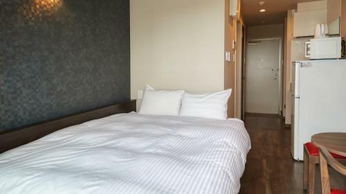 Hotel New Normal Condo In Naha Airport