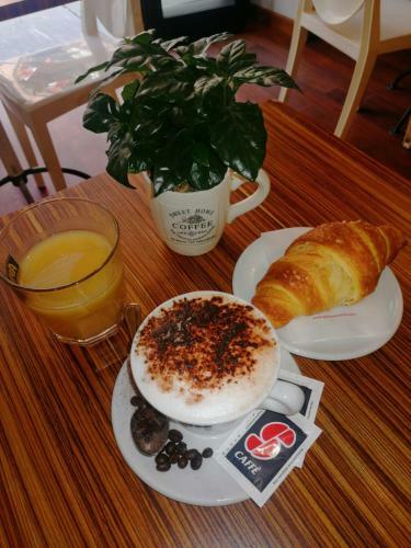 Hostal Dimora Domese