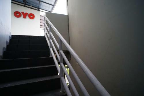 Hotel Oyo 1007 Alletha Residence 2