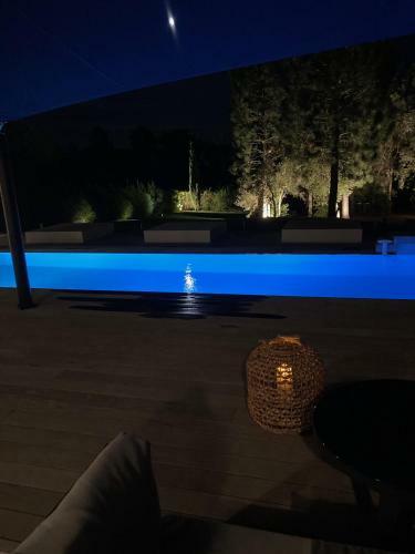 Grande Villa Design Avec Piscine Au Calme
