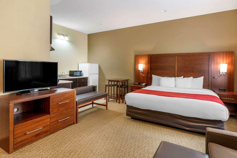 Hotel Comfort Suites Eugene