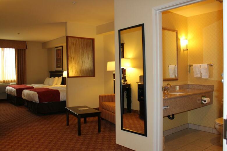 Hotel Comfort Suites Eugene