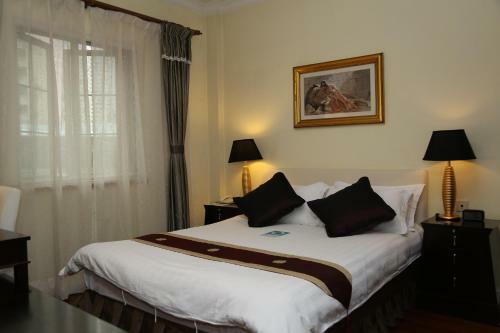 Aparthotel Ladoll Service Apartments