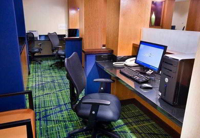 Hotel Fairfield Inn And Suites Cleveland