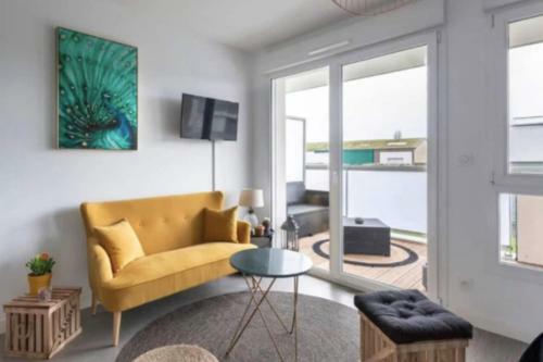 Apartamento Beautiful Modern Studio With Terrace Near The Sea