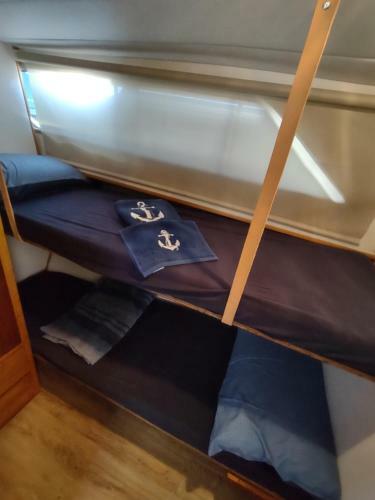 Bed & Boat
