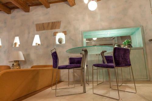 Apartamento Marcheamore - Il Passaggio Segreto, Luxury Loft With Private Courtyard