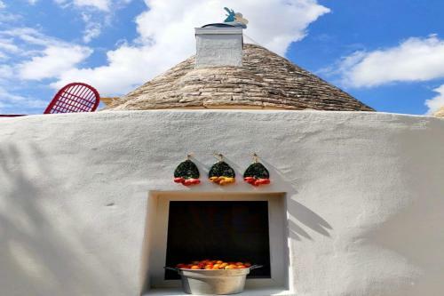 Villa Rebea Trulli Home With Pool Fasano