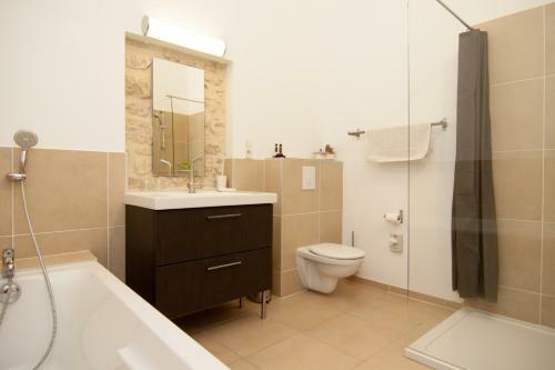 Mas De La Rivoire B&B