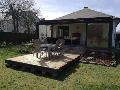 Maison Bucolique � Anh�e, Vue Meuse Et Falaises