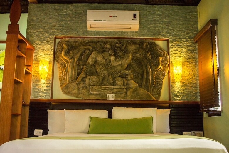 Hotel Cocos Cabanas