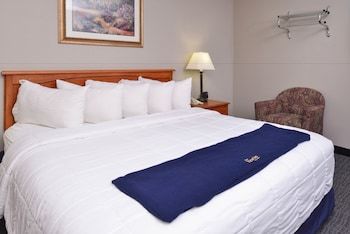 Hotel New Victorian Inn & Suites Omaha