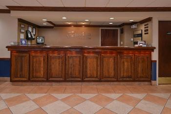 Hotel New Victorian Inn & Suites Omaha