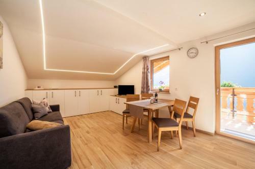 Apartamento Innergasserhof Ferienwohnung Enzian