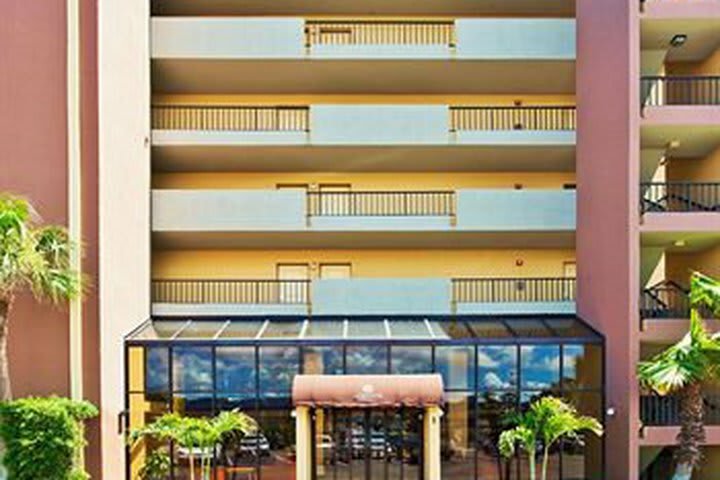Hotel La Quinta Inn & Suites Cocoa Beach Oceanfront