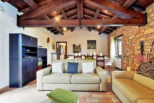 Villa Casale Della Serra