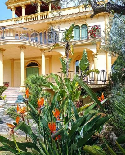 Hostal Villa Greco