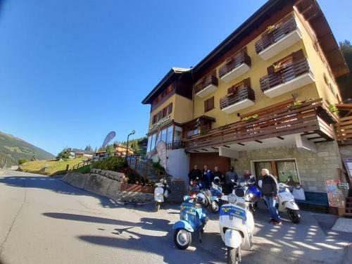 Hotel Confinale