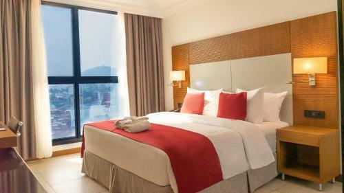 Star Land Hotel Bastos
