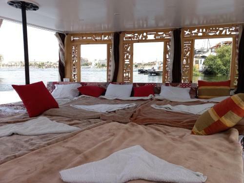 Nile Sunrise Boat For Private Rental