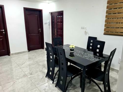 Beautiful 3-bed Apartment In Adenta Municipality
