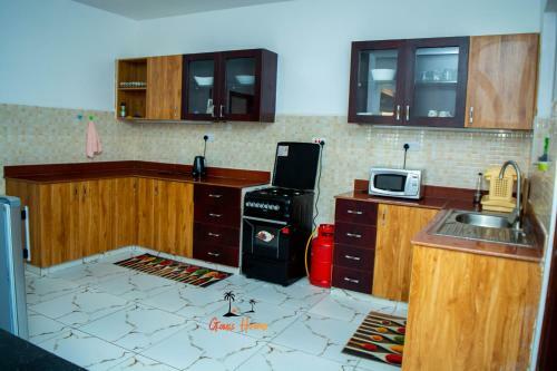 3 Bedroom Apartment-1st Avenue, Nyali