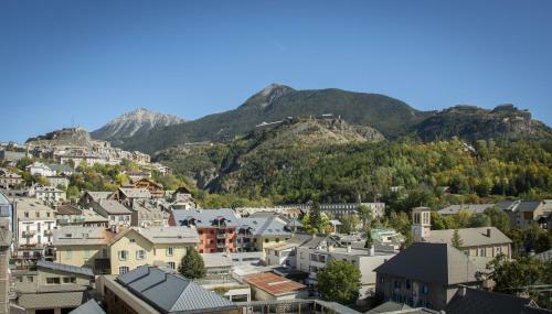 Hotel H�tel Mont-brison