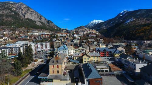Hotel H�tel Mont-brison