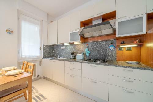 Santa Margherita Quiet Apartment With Balcony