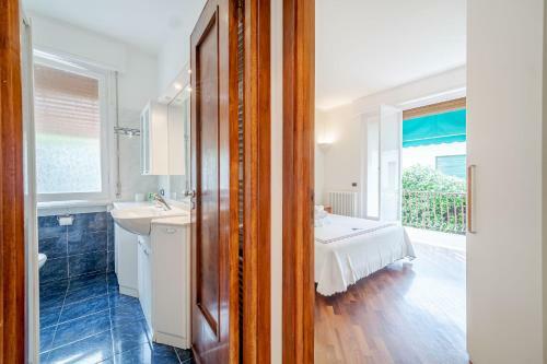 Santa Margherita Quiet Apartment With Balcony