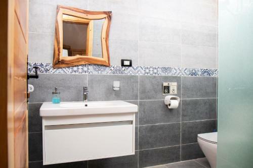 Hotel The Bridge Dahab