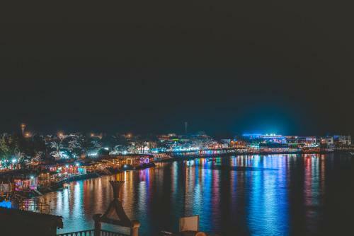 Hotel The Bridge Dahab