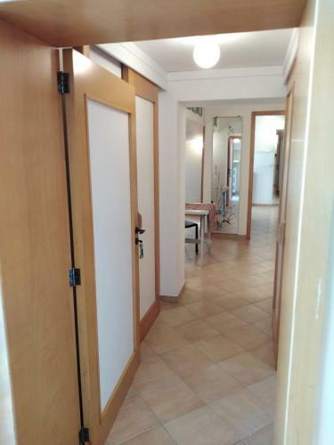 Hostal The Holiday House