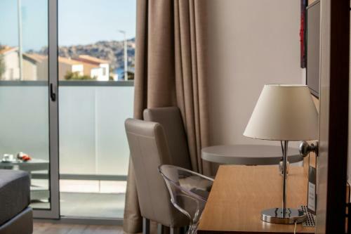 Hostal Capotesta Luxury Rooms