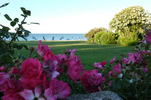 Hotel Due Lune Puntaldia Resort & Golf