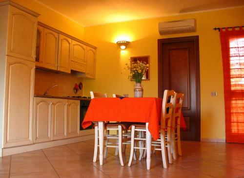 Sa Dommo E Andria San Teodoro Casa Vacanza