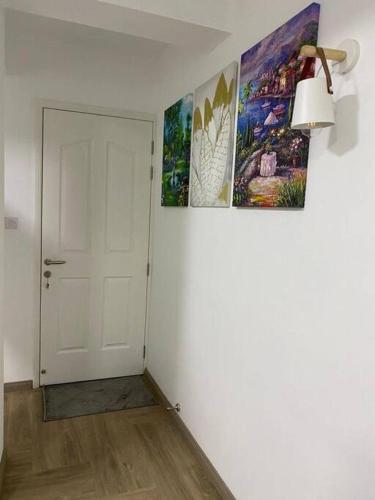Lovely (new) Apartment Near Beach