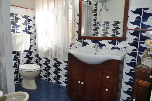 Casa Solaria Con Ampio Giardino Sul Mare