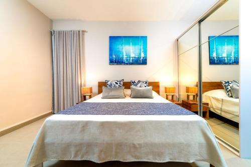 One Bay Residence Modern Contemporary Apartment Flat 4