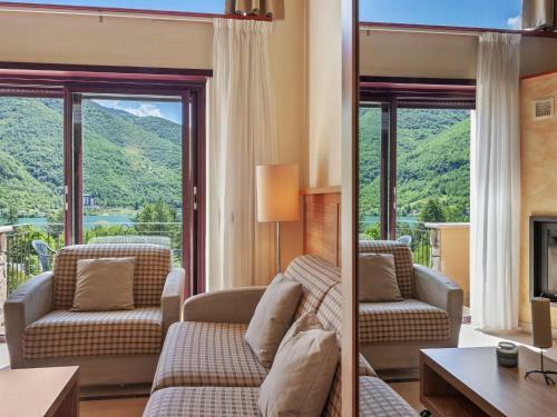 Lovely Holiday Home In Scanno With Terrace