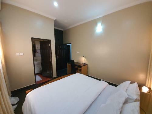 Apo-dutse Villa - 24h Electricty, Water, Wifi And Security