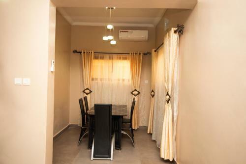 Apo-dutse Villa - 24h Electricty, Water, Wifi And Security