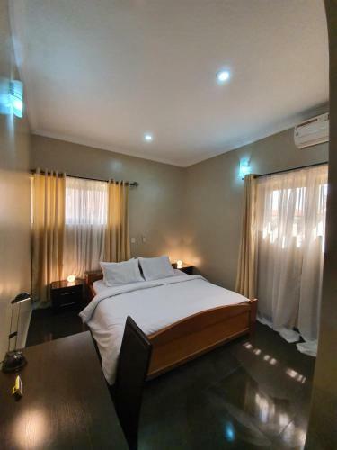 Apo-dutse Villa - 24h Electricty, Water, Wifi And Security